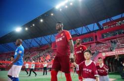 雷速体育网页版-争夺领先：河北华夏幸福主场迎战上海海港的简单介绍