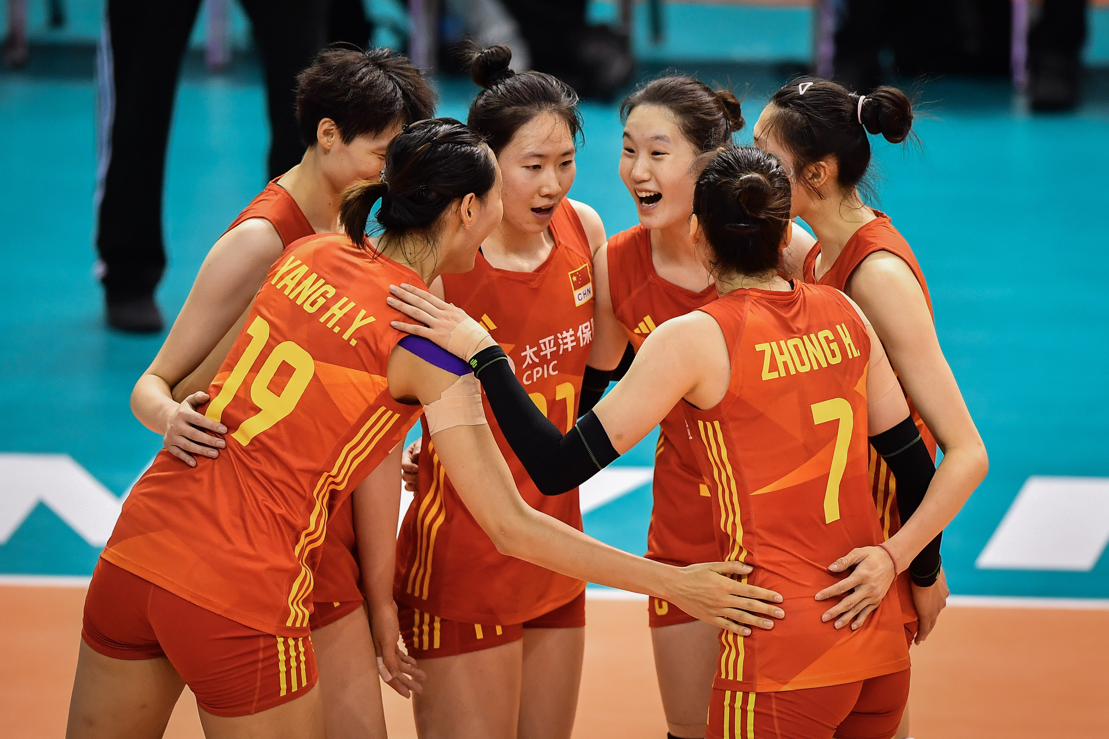 关于日本女排首次闯入半决赛，为国增光的信息