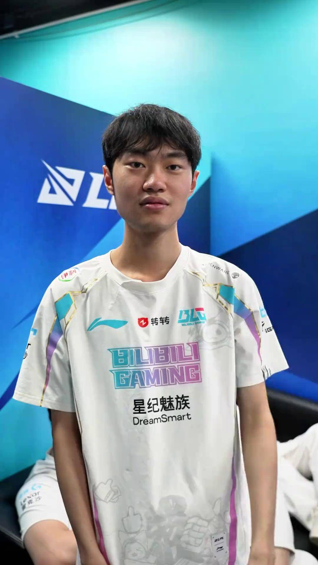 C9碾压LGD，Knight打出惊人五杀小组赛3:0（巴黎）