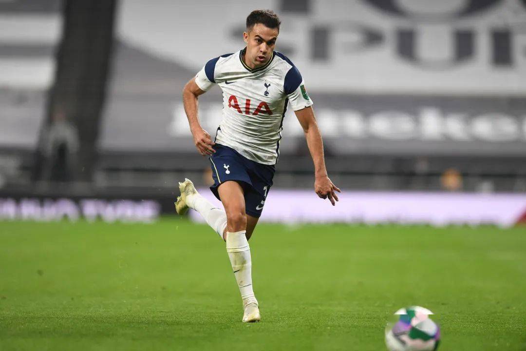 切尔西客场凭借点球晋级,力克多特 切尔西客场凭借点球晋级,力克多特