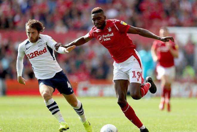 布莱克本主场失利,遭遇挑战难逃失败 布莱克本主场失利,遭遇挑战难逃失败