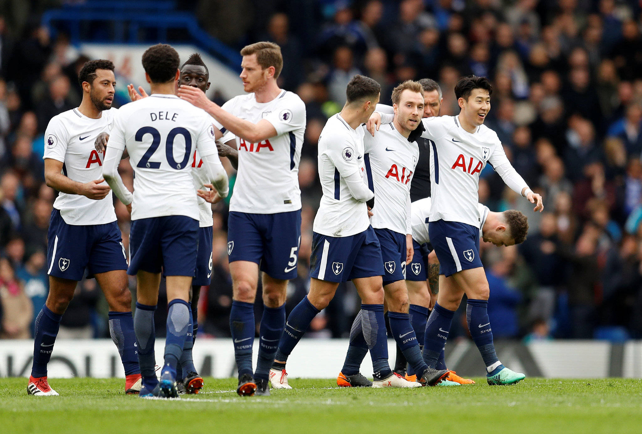 伯恩利前锋进球功不可没，球队实力得到提升的简单介绍