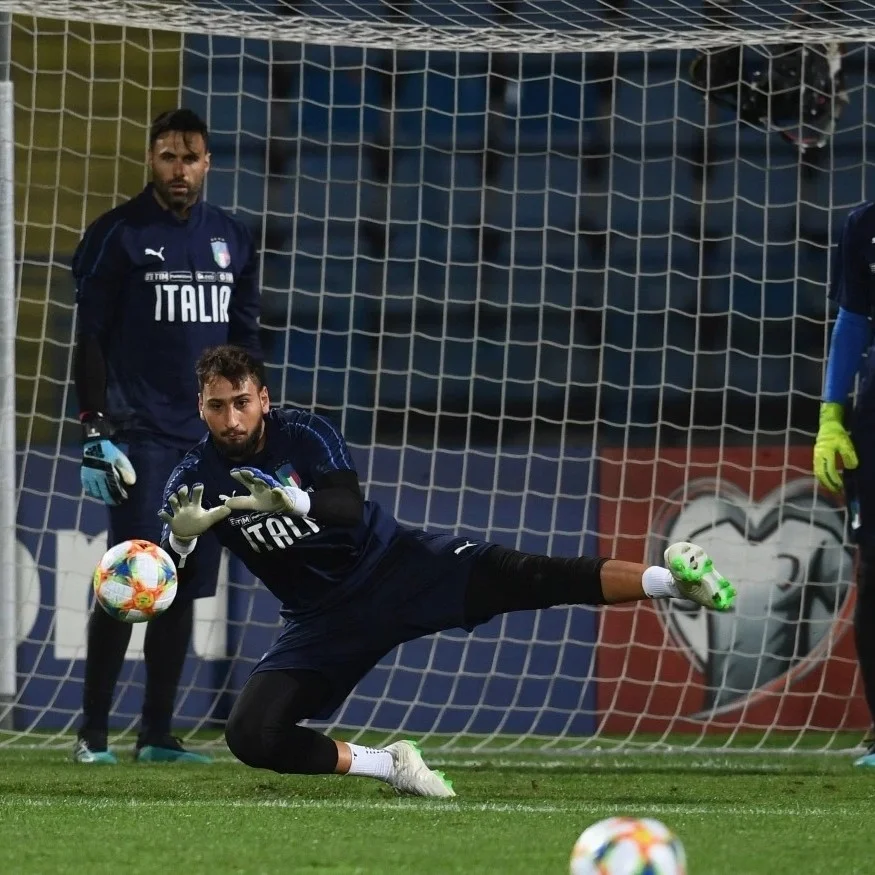 比利时队轻松取胜,锁定欧锦赛资格的简单介绍 比利时队轻松取胜,锁定欧锦赛资格的简单介绍