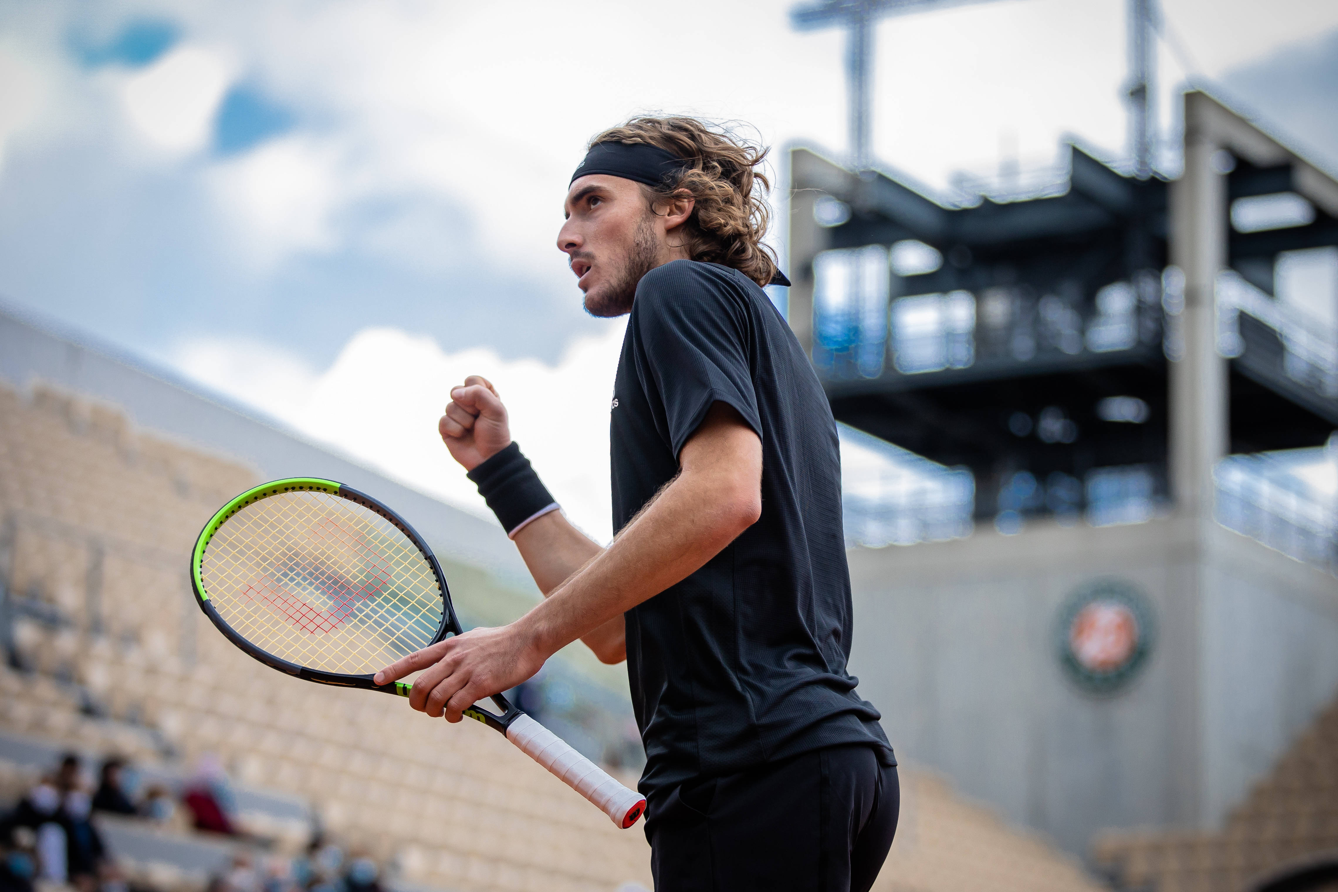 世界网球队绝地反击法国网球队,西西帕斯完成帽子戏法的简单介绍 世界网球队绝地反击法国网球队,西西帕斯完成帽子戏法的简单介绍