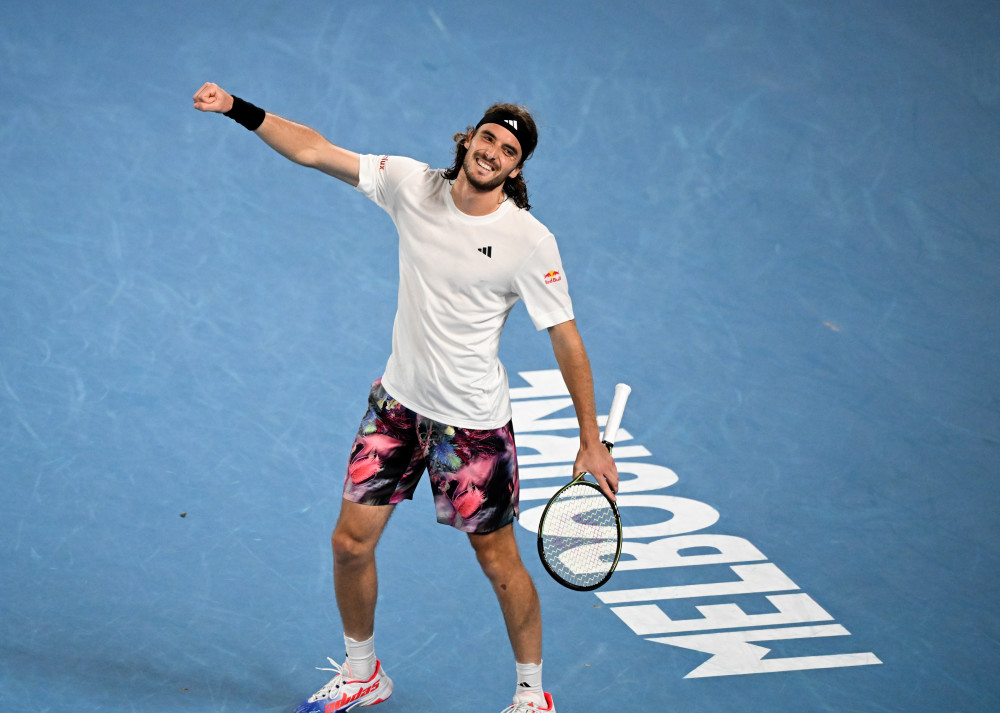 包含意大利网球队绝杀世界网球队,西西帕斯统治全场的词条 包含意大利网球队绝杀世界网球队,西西帕斯统治全场的词条