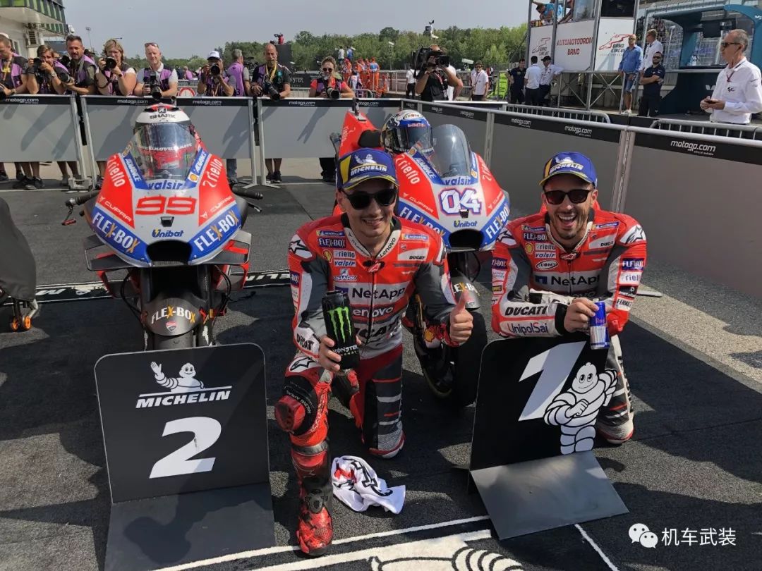 英格兰翻盘加拿大,布鲁诺一己之力扛起全队的简单介绍 英格兰翻盘加拿大,布鲁诺一己之力扛起全队的简单介绍