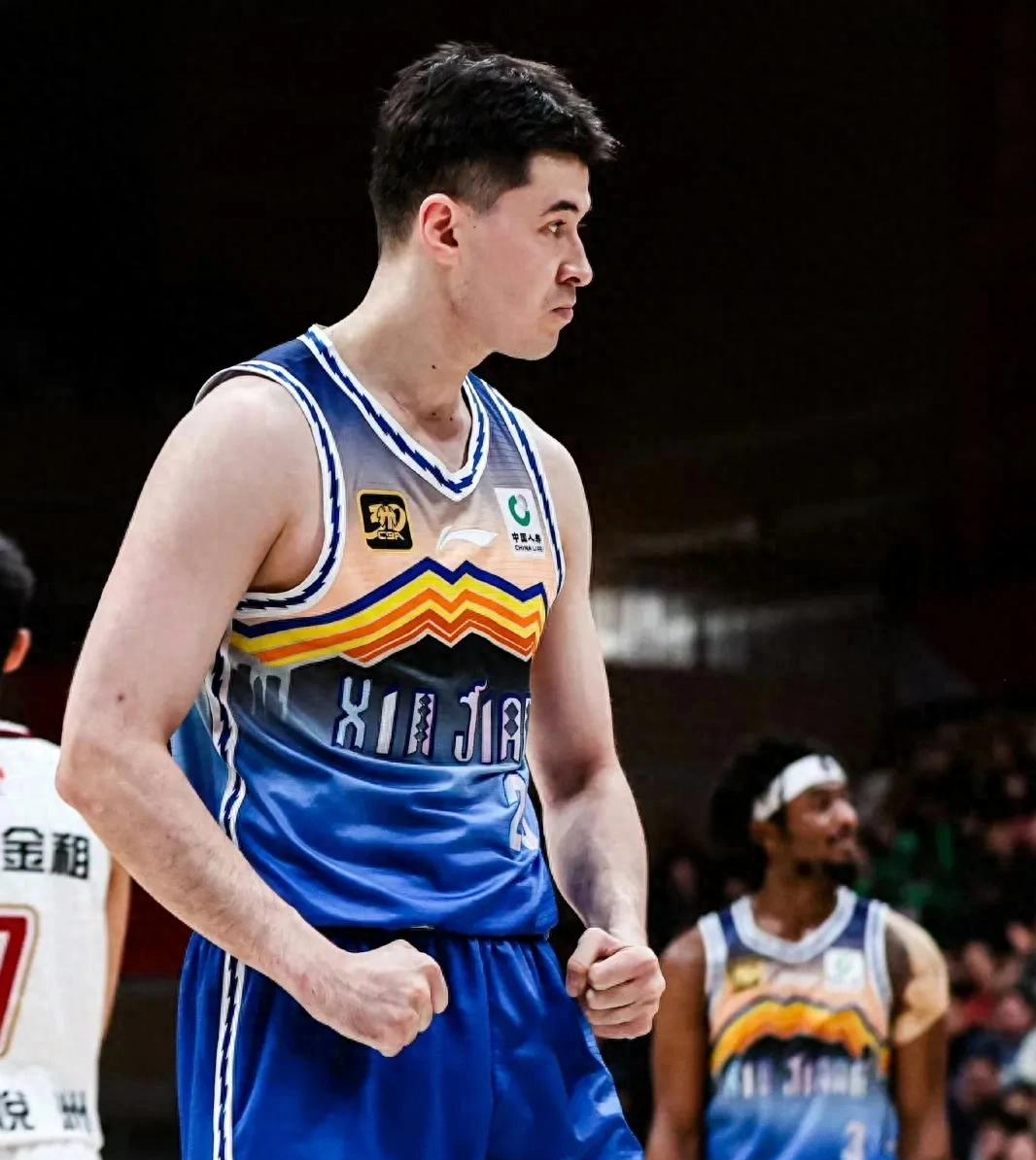 中国队险胜瑞典队,奥恰洛夫状态火热的简单介绍 中国队险胜瑞典队,奥恰洛夫状态火热的简单介绍